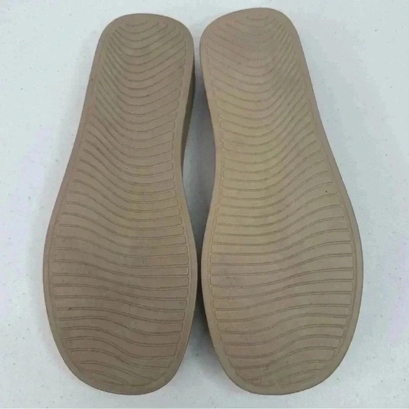 NEW CUSHIONAIRE Women's Pia Platform Sandals with +Memory Foam Insoles Size 11 M - Picture 9 of 12